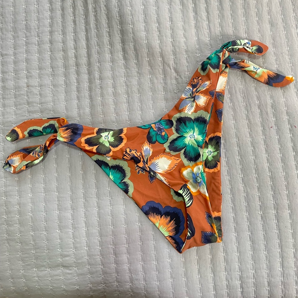 Aerie printed super high cut cheekiest bikini bottom